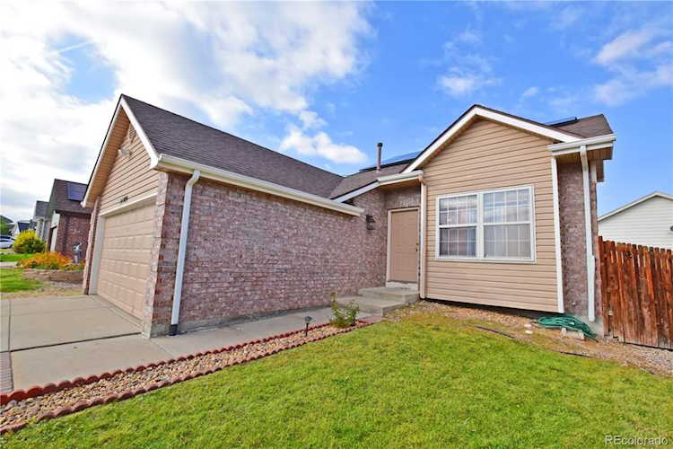 14909 E 50th Ave Denver, CO 80239 | MLS 5825773 Photo 1