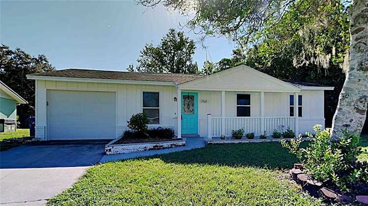 3949 Lancaster Dr Sarasota, FL 34241