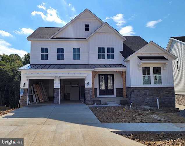 165 Hibiscus Dr Stafford, VA 22554