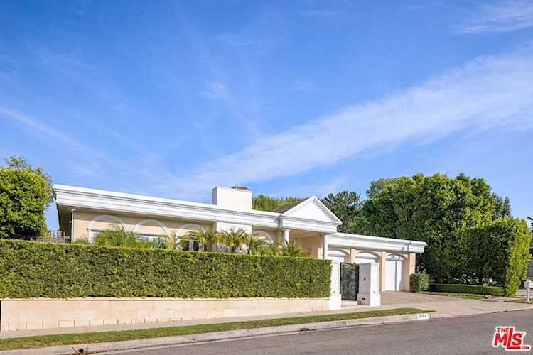 2784 Casiano Rd Los Angeles, CA 90077
