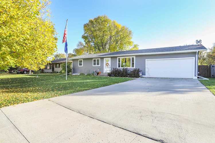 429 Brook Ave Moorhead, MN 56560