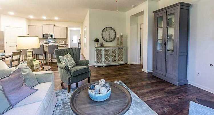 257 Colonial Heights Dr Munford, TN 38058