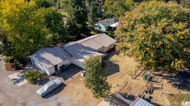 4829 Pheasant Dr Anderson, CA 96007