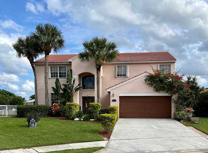 7735 Dawson Court Lake Worth Beach, FL 33467