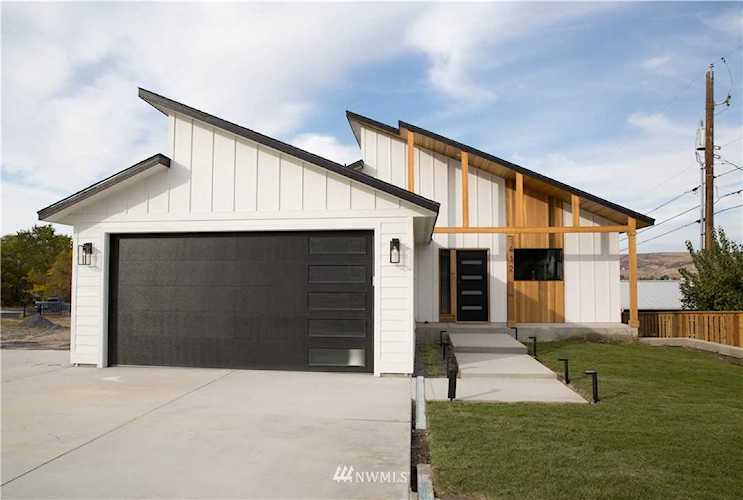 412 W Main St Soap Lake, WA 98851
