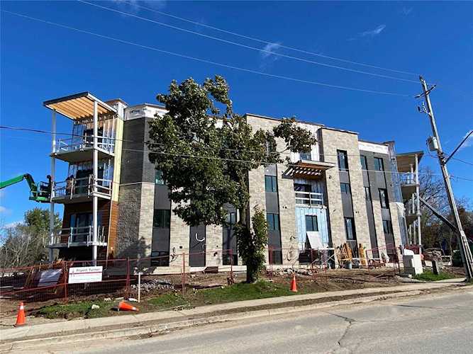 17 Centre St #310 Orangeville, ON L9W 2W9