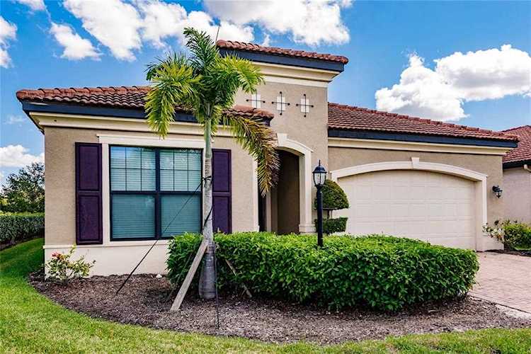 4669 Royal Dornoch CIRCLE Bradenton, FL 34211