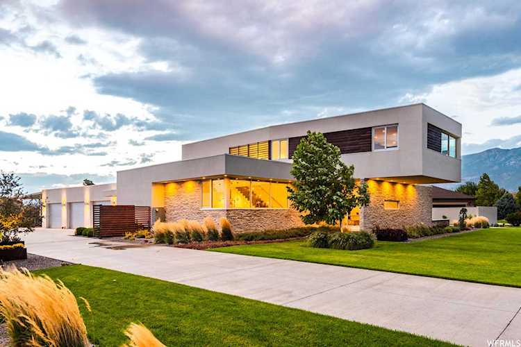 11033 N Spruce Dr Highland, UT 84003