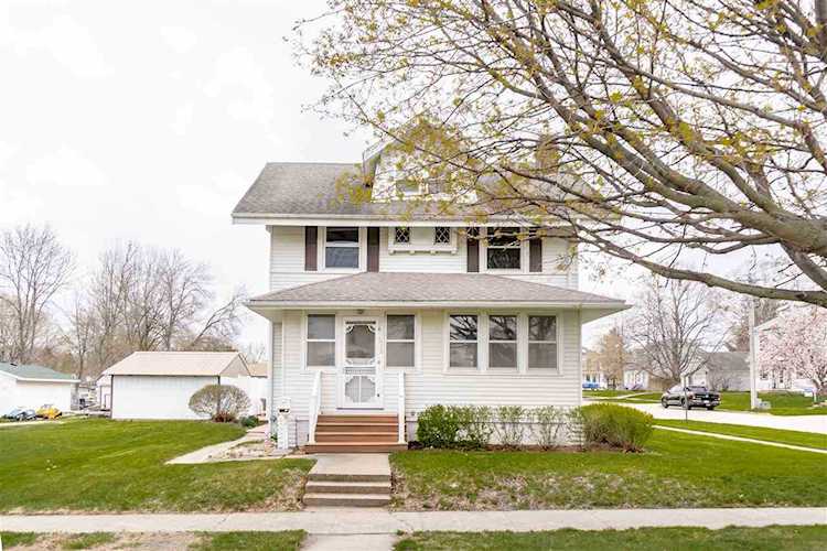 610 I Avenue Grundy Center, IA 50638