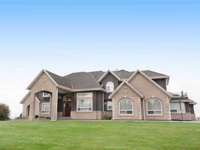 13411 Sharpe Road Pitt Meadows, BC V3Y 1Z1