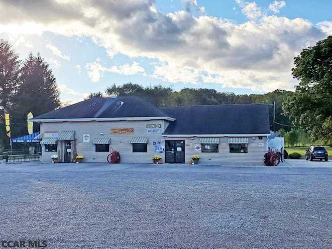 13524 Eagle Valley Road S Tyrone, PA 16686