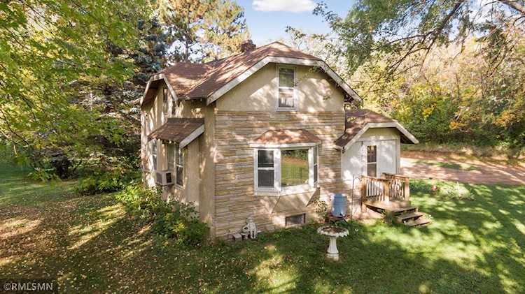 3667 & 3671 Highway 61 N Gem Lake, MN 55110