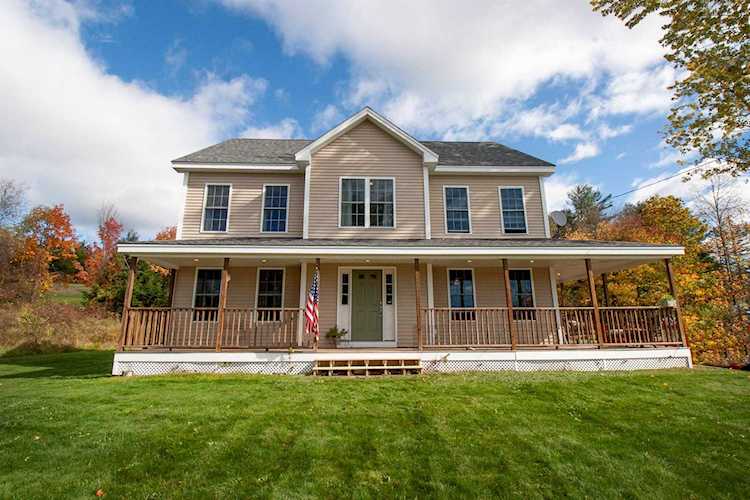 417 Pembroke St Pembroke, NH 03275