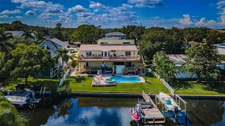 316 Hillpoint Dr Palm Harbor, FL 34683
