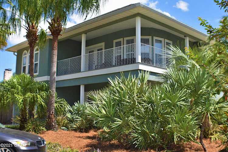 1228 8th St Panama City, FL 32401