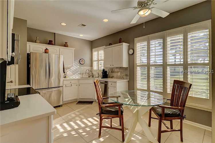 210 Landing Ln Bluffton, SC 29909