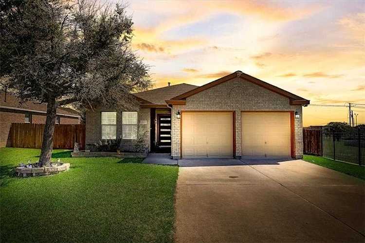14917 Lantern DR Pflugerville, TX 78660