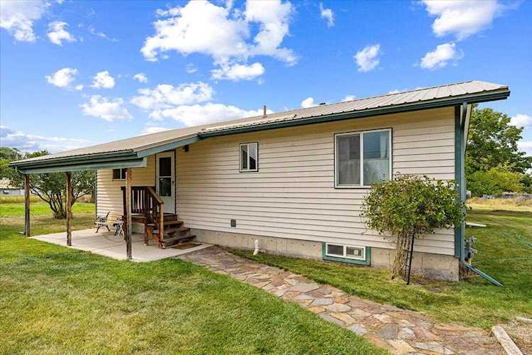 2100/2102 E 5th Ave Kalispell, MT 59901