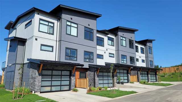 623 Crown Isle Blvd Courtenay, BC V9N 9W8