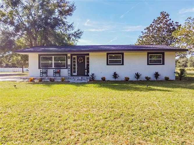 28748 Lindenhurst Dr Wesley Chapel, FL 33544