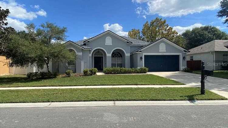 10463 Ashley Oaks Dr Riverview, FL 33578