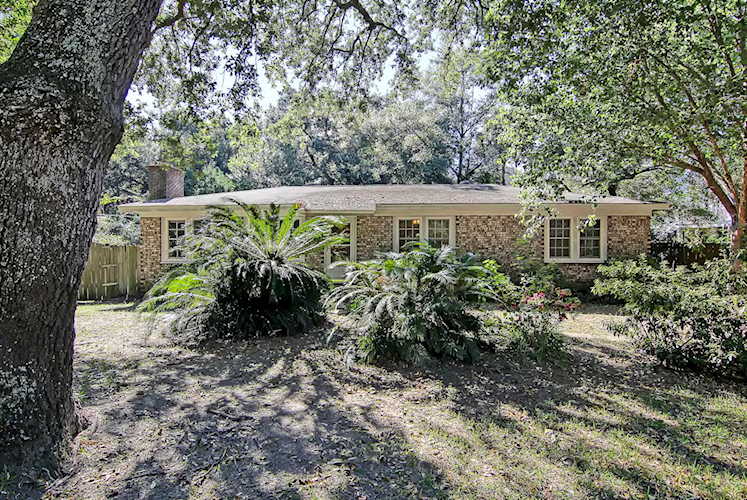 31 24th Ave Isle Of Palms, SC 29451
