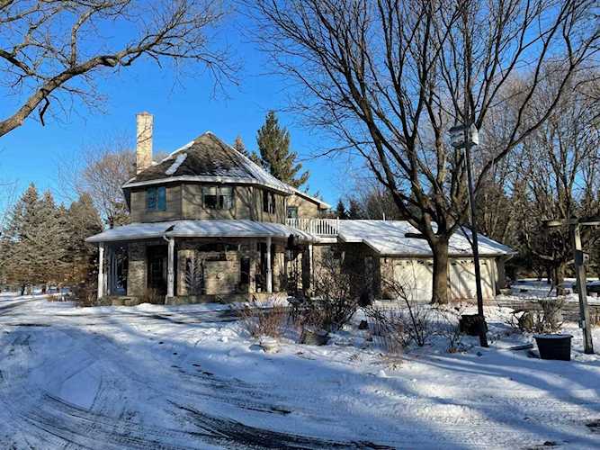 7585 County Road 50 Carver, MN 55315