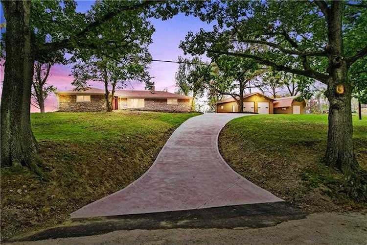 20 Agostoni Road Eighty Four, PA 15330