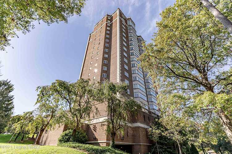 1400 Willow Ave #901 Louisville, KY 40204