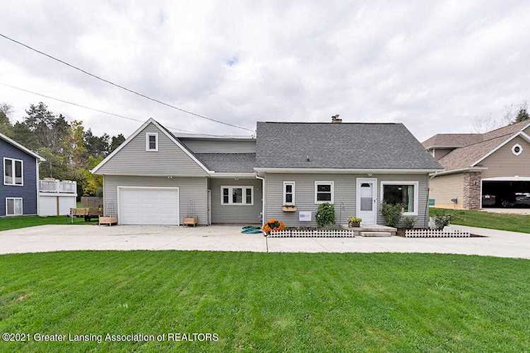 6123 Marsh Rd Haslett, MI 48840