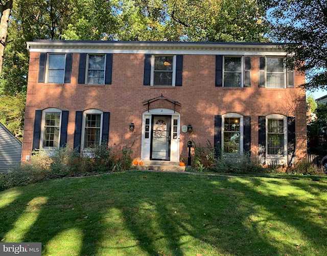 2 Owens Ct Rockville, MD 20850 | MLS® MDMC2020014 Photo 1