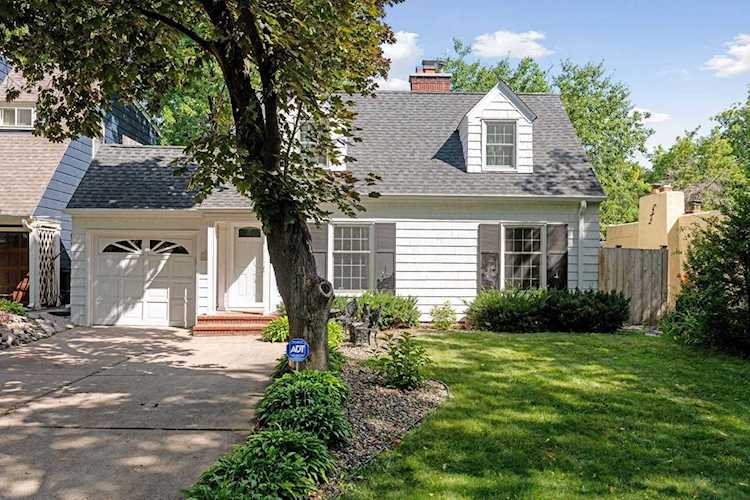 1208 Cedar Lake Road S Minneapolis, MN 55416