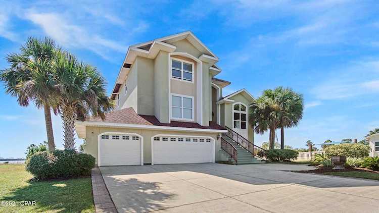 6423 Dolphin Shores Dr Panama City Beach, FL 32407