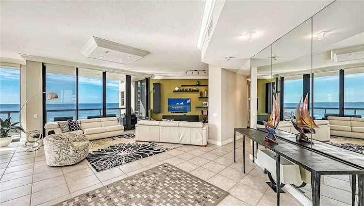 1241 Gulf of Mexico Dr #805 Longboat Key, FL 34228
