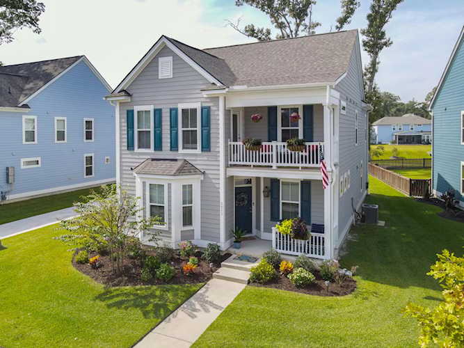 2073 Kemmerlin St Johns Island, SC 29455