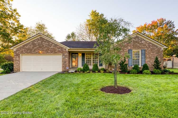 7924 Barbour Manor Dr Louisville, KY 40241
