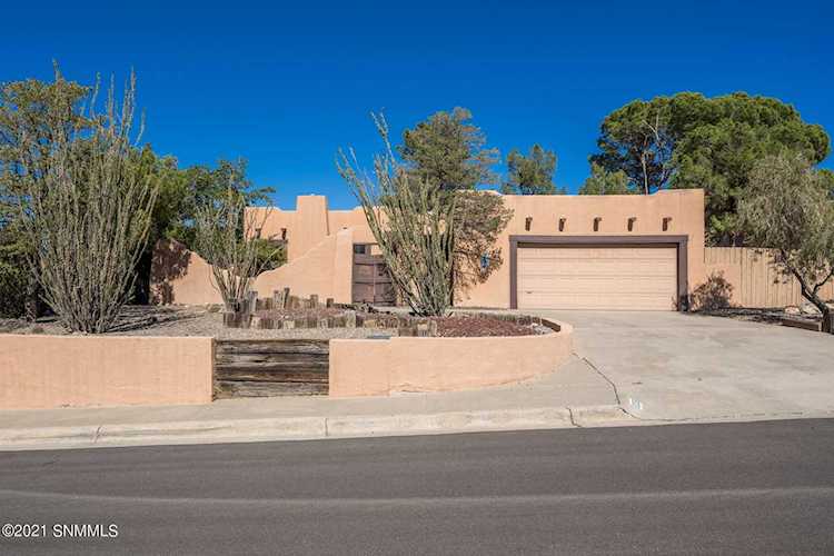 3228 Jupiter Rd Las Cruces, NM 88012