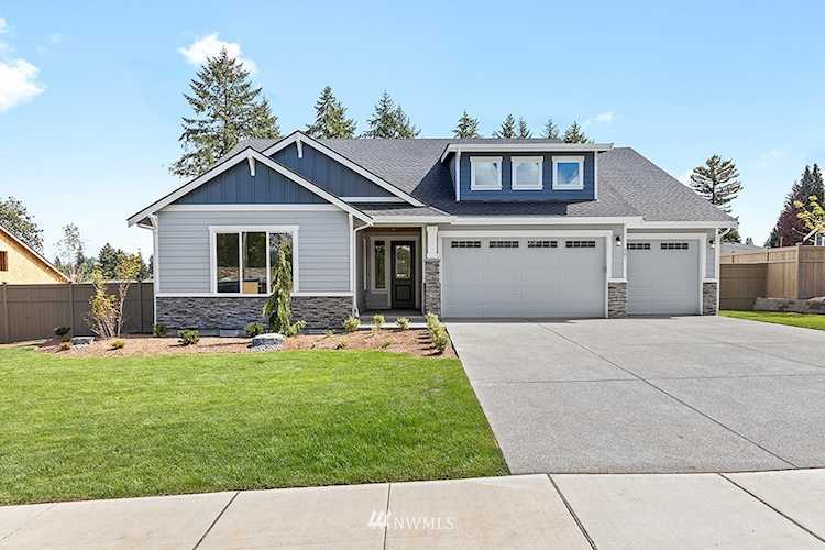 422 Norberg Place Steilacoom, WA 98388