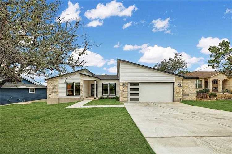21405 Sierra TRL Lago Vista, TX 78645