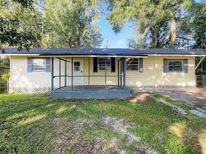 415 21st St SW Winter Haven, FL 33880