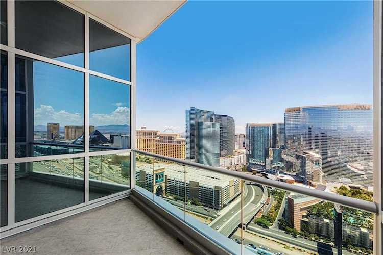 4525 Dean Martin Dr #3304 Las Vegas, NV 89103