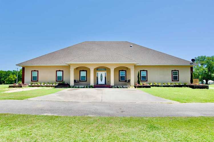 250 Hiawatha Farms Rd Monticello, FL 32344