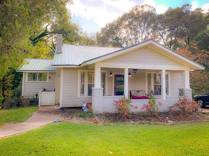 205 Dupuy Street Water Valley, MS 38965