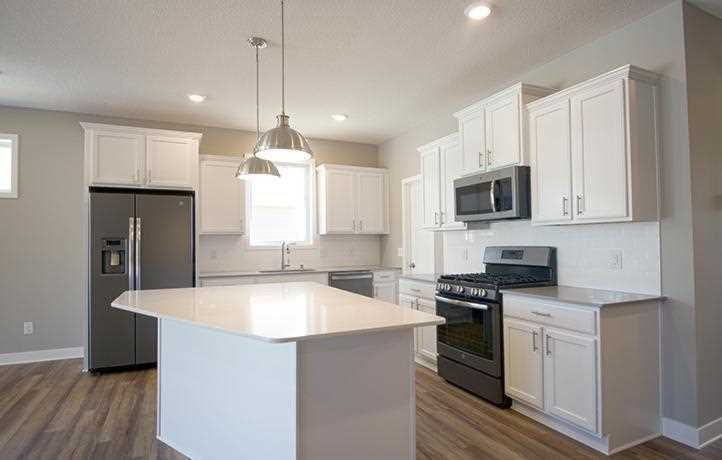 7389 Emily Circle Lino Lakes, MN 55038