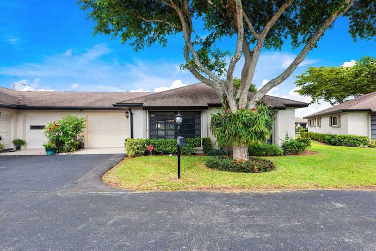 4826 Equestrian Circle #B Boynton Beach, FL 33436