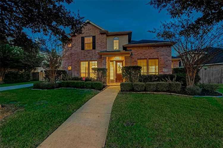 8510 Star Hollow Ln Houston, TX 77095