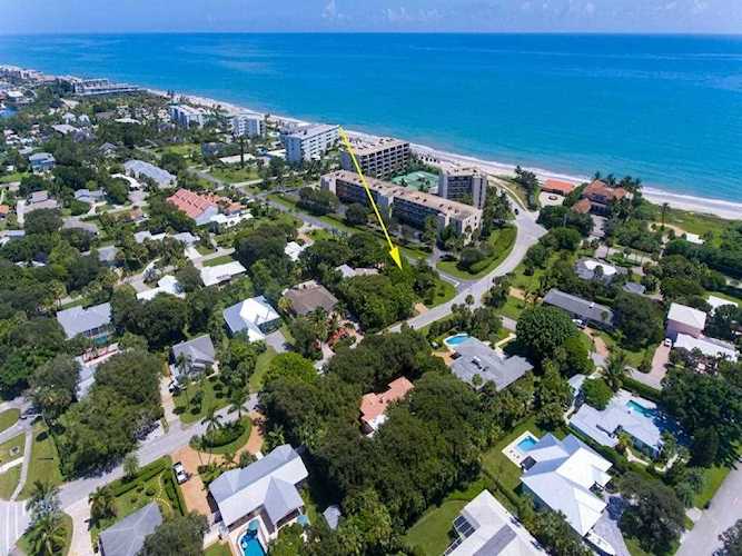 745 Greytwig Rd Vero Beach, FL 32963
