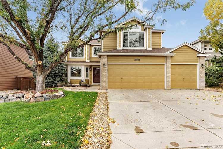 10084 Silver Maple Circle Highlands Ranch, CO 80129