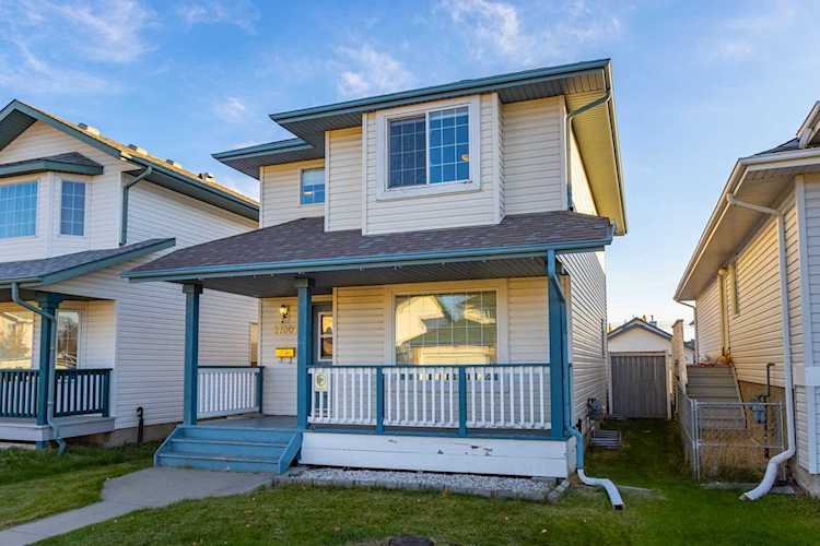 11807 9 Avenue Edmonton, AB T6J 7A1