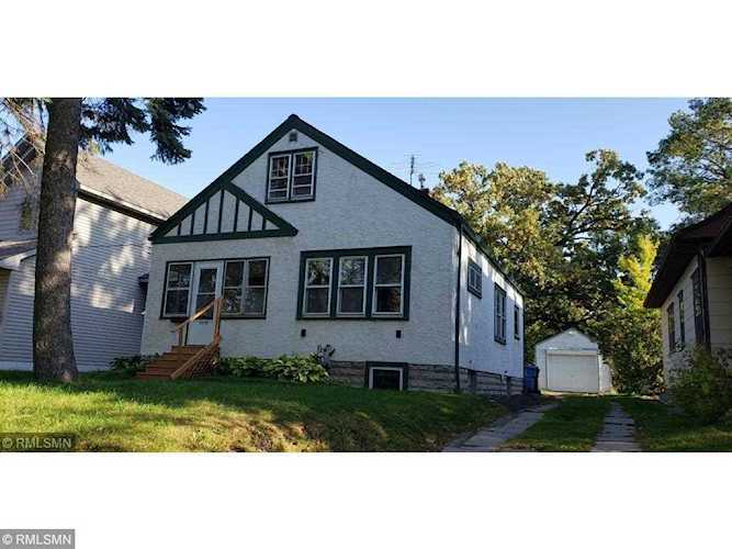 2235 Cole Avenue SE Minneapolis, MN 55414